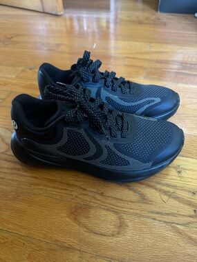 lululemon women’s beyondfeel waterproof